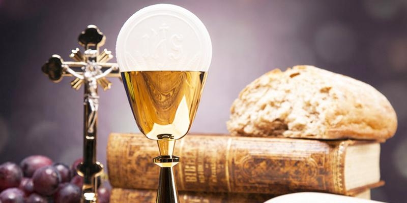 El padre Francisco Willians medita sobre el tiempo lit&uacute;rgico en Nuestra Se&ntilde;ora de la Visitaci&oacute;n de Las Rozas