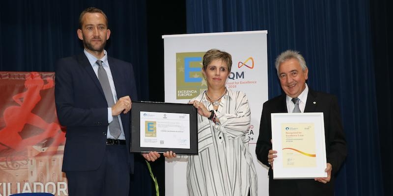 Dos colegios salesianos de Madrid mejoran su certificación de excelencia en gestión