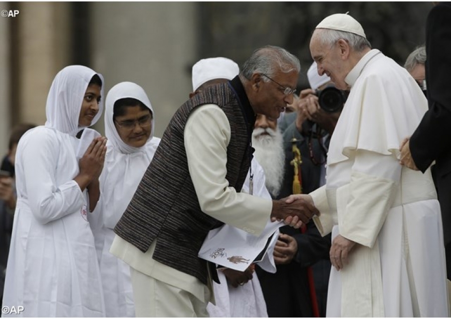 Audiencia &lsquo;Interreligiosa' en la Plaza de San Pedro en el aniversario de la Declaraci&oacute;n Conciliar Nostra Aetate