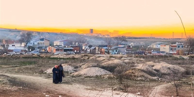 Cáritas Diocesana de Madrid acerca a sus voluntarios a la realidad de la Cañada Real