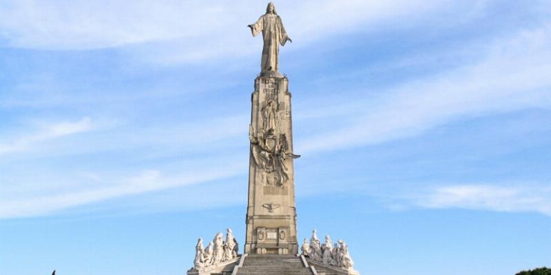 Monse&ntilde;or Jes&uacute;s Vidal preside en el Cerro de los &Aacute;ngeles la Misa de fin de curso de Acci&oacute;n Cat&oacute;lica General de Madrid