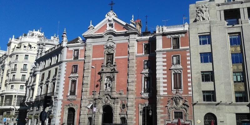 El vicario episcopal de la VII presenta al nuevo p&aacute;rroco de San Jos&eacute;