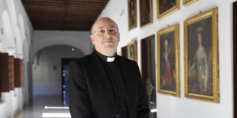 Monse&ntilde;or Javier Mart&iacute;nez sobre el nuevo obispo de Guadix: &laquo;Le damos la bienvenida con los brazos  abierto y ser&aacute; un gozo colaborar y trabajar con &eacute;l&raquo;