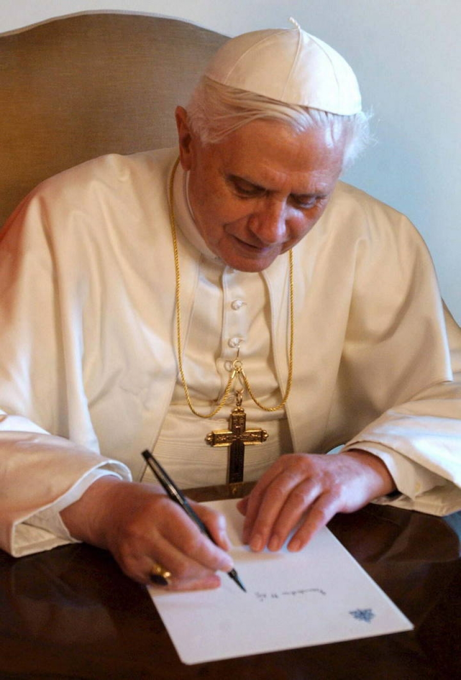 Benedicto XVI, &iexcl;que Dios te recompense!