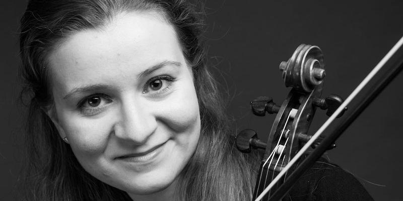 Concierto de viol&iacute;n en la iglesia de Santiago Ap&oacute;stol de Venturada