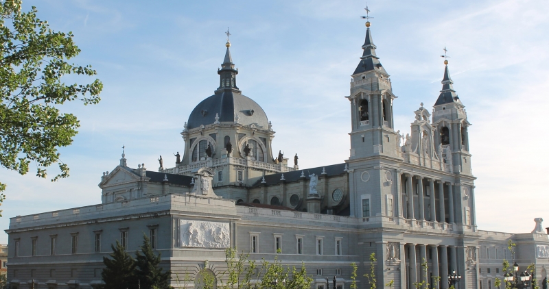 Acción Católica General de Madrid inicia el curso pastoral ganando el jubileo en la catedral con una Misa presidida por monseñor Jesús Vidal