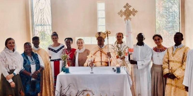 El cardenal Demerew y varios obispos de Etiopía asisten en Nuestra Señora del Sagrado Corazón a una Misa misionera
