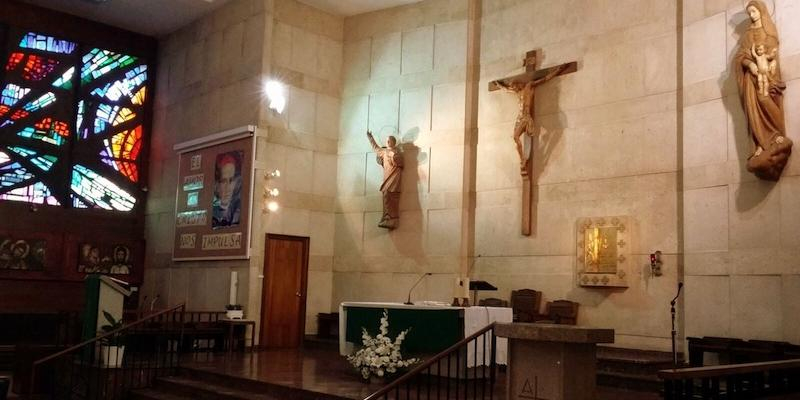 Monse&ntilde;or Jos&eacute; Cobo inaugura en San Antonio Mar&iacute;a Claret la visita pastoral al arciprestazgo del Sagrado Coraz&oacute;n