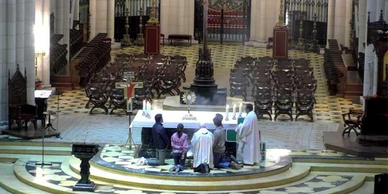 El arzobispo recuerda a los jóvenes que «todos hemos sido llamados» a la pertenencia a la Iglesia
