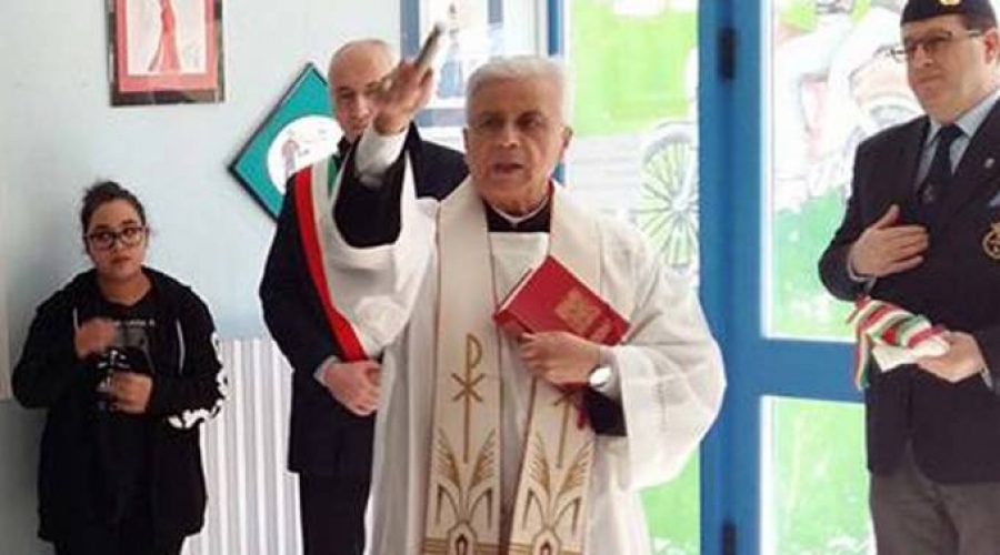 Obispo renuncia a su cargo para volver a ser misionero