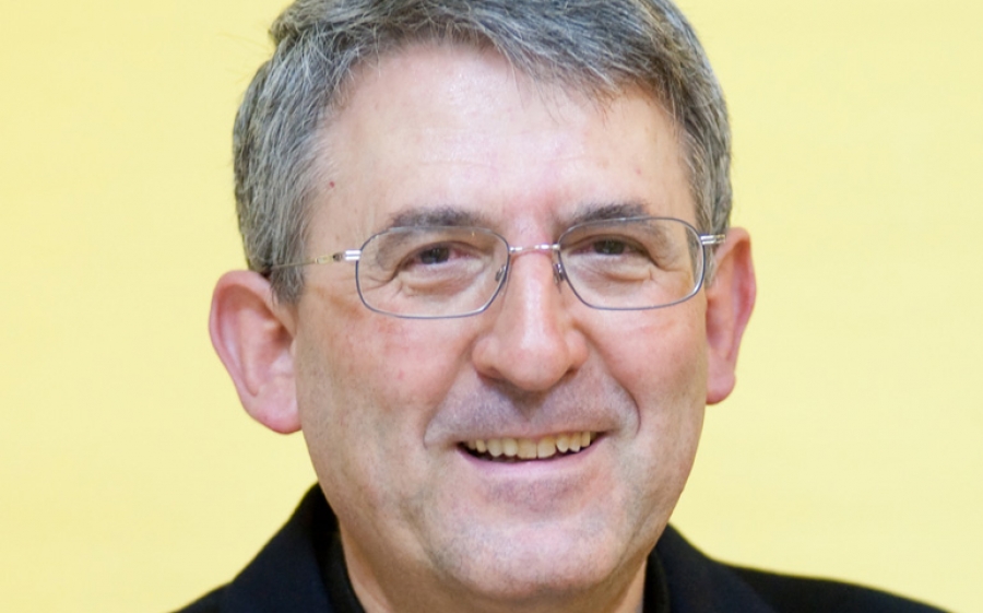 "En di&aacute;logo y uni&oacute;n con Cristo, el hombre puede vivir la verdad de su vocaci&oacute;n &uacute;ltima"