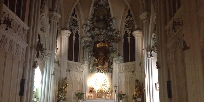 El vicario episcopal de la VII visita a las Misioneras del Sant&iacute;simo Sacramento y Mar&iacute;a Inmaculada de Cachito de cielo