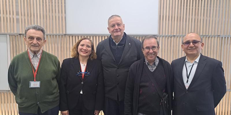 Jos&eacute; Luis Segovia y Rufino Garc&iacute;a en su visita a Hermandades: &laquo;Los trabajadores migrantes son una opci&oacute;n preferencial para la Iglesia de Madrid&raquo;