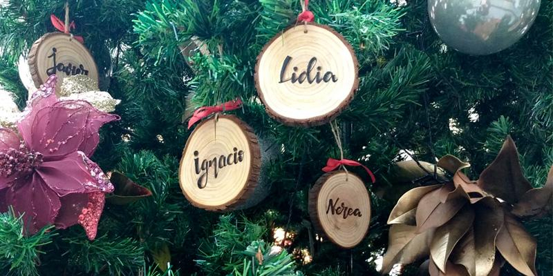 Santa Catalina Labour&eacute; monta un bel&eacute;n viviente radiof&oacute;nico y solidario