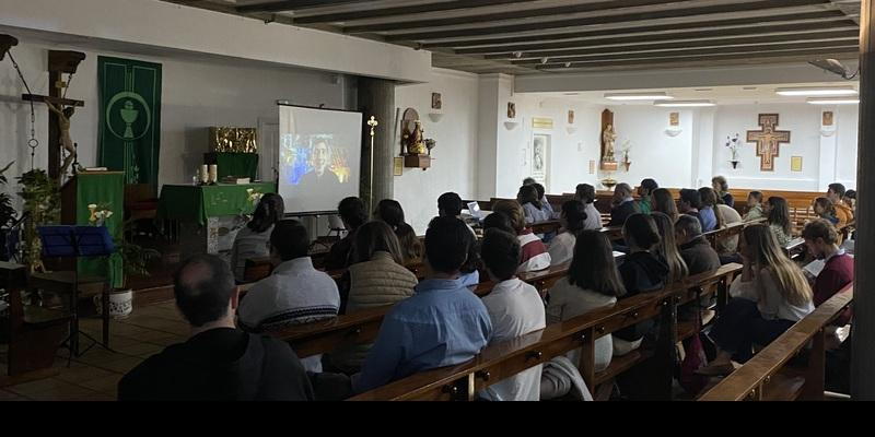 La parroquia Santo Niño de Cebú pone en marcha “CebúTalks”, «una iniciativa para jóvenes que ha tenido muy buena acogida»
