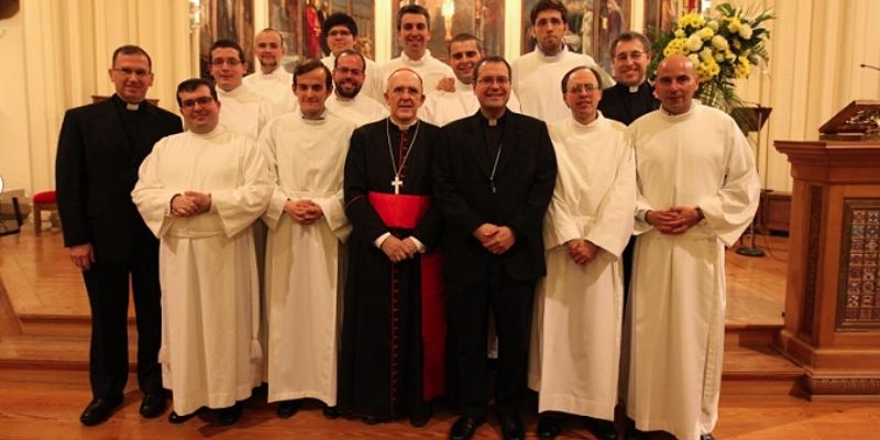 Once seminaristas de Madrid son admitidos a Órdenes Sagradas de manos del cardenal Osoro