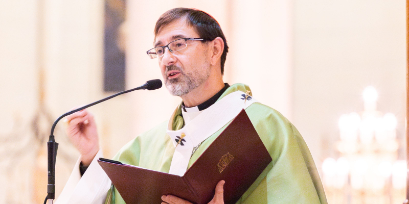 Cardenal José Cobo a Fomento de Centros de Enseñanza: «Seguid dando alma a lo que hacéis»