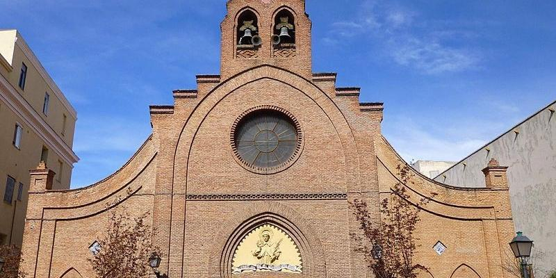 Óscar García Aguado preside una Eucaristía con sacramento de la Confirmación en San Ramón Nonato de Puente de Vallecas