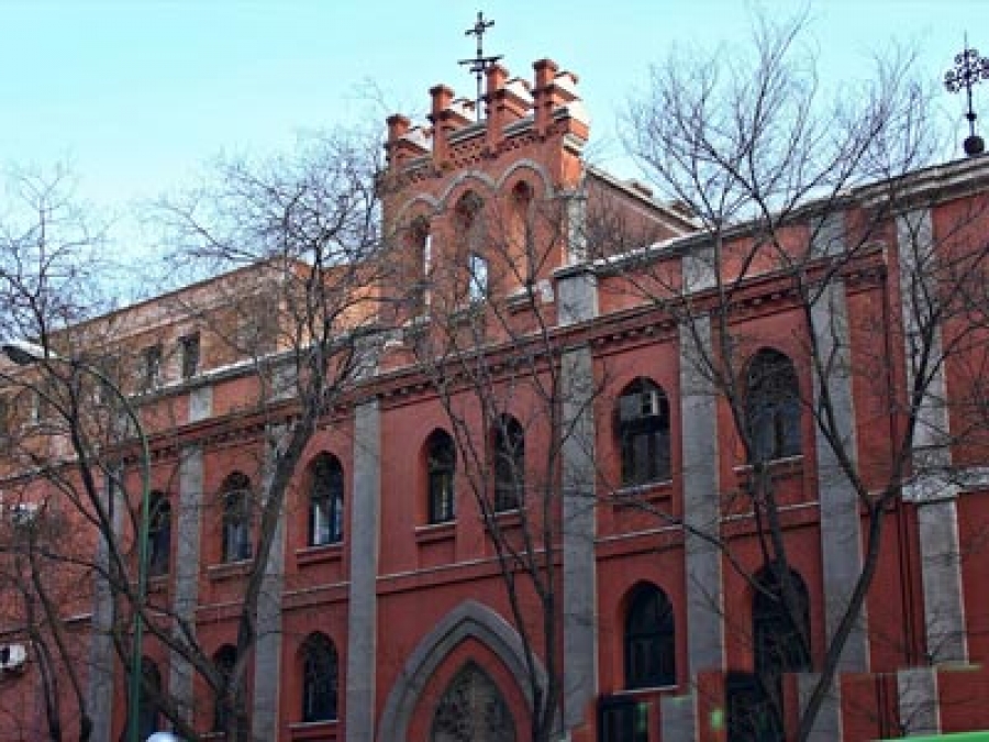 El Arzobispo de Madrid se re&uacute;ne por primera vez con profesores de los 30 centros educativos diocesanos