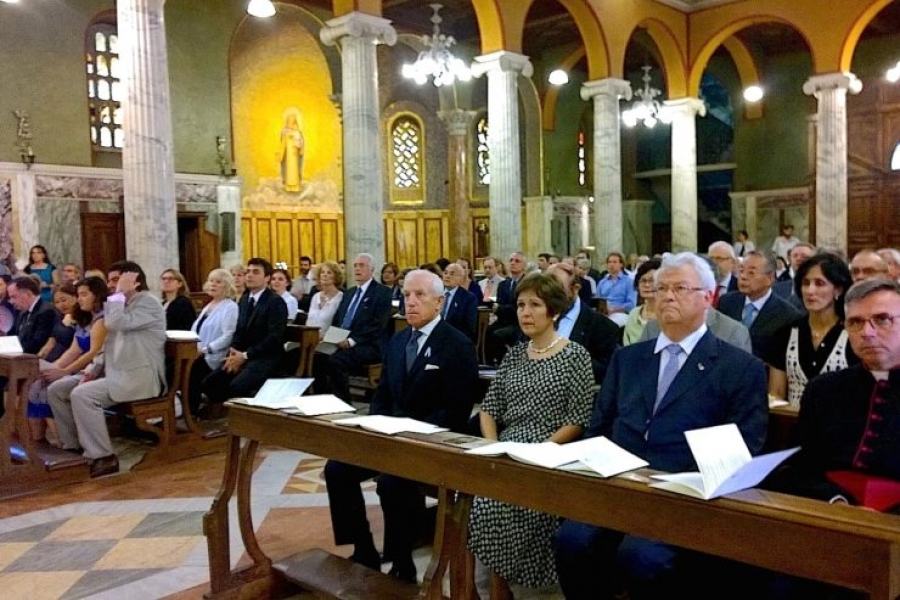 Celebran una misa en Roma por el bicentenario de la independencia de Argentina