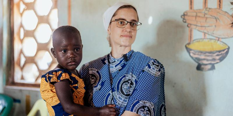 Almudena Ríos, misionera diocesana de Madrid en Tanzania que aprendió suajili en tres semanas: «Ser misionero es dar a conocer a Cristo y enseñar a relacionarte con Él»