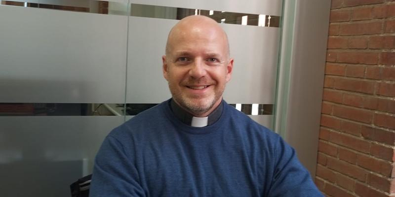 Daniel Escobar, delegado episcopal de Liturgia: «En Cuaresma, no debemos confundir la dimensión penitencial con la tristeza»