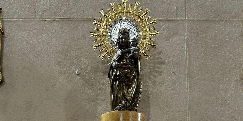 Entronizada una imagen de la Virgen del Pilar en San Vicente Mártir de Braojos de la Sierra