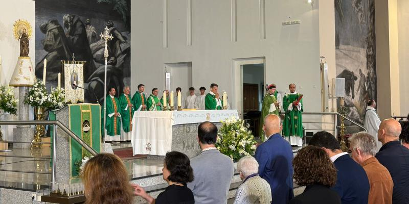El cardenal José Cobo, en el V Domingo por la Comunión: «Frente a las heridas de las divisiones estamos llamados a dar un testimonio de vida en nuestro mundo»