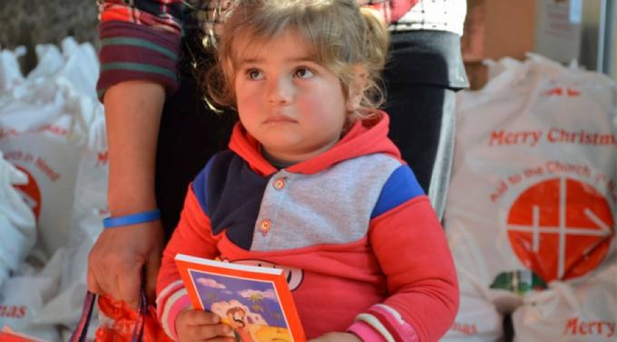 Distribuyen 500 Biblias entre ni&ntilde;os refugiados de la isla italiana de Lampedusa