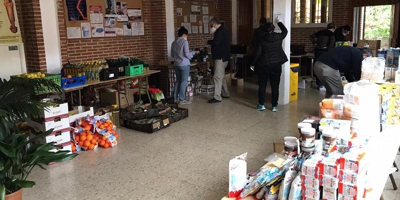 San Ignacio de Loyola abre un punto de reparto de alimentos para las familias de La Ventilla