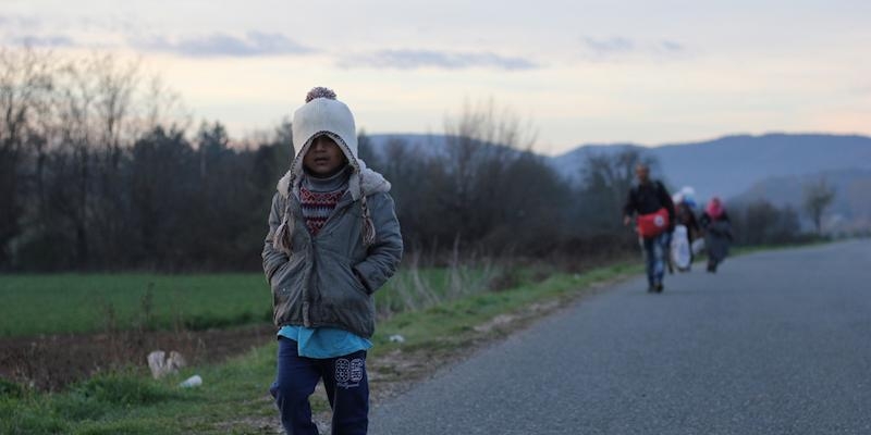 Entreculturas recoge firmas contra la desaparici&oacute;n de menores extranjeros a su llegada a Europa