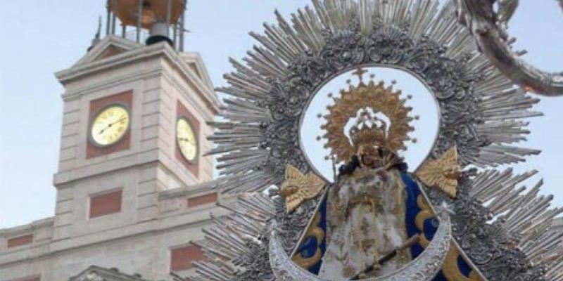 La cofrad&iacute;a de la Virgen de Guadalupe de &Uacute;beda celebra sus bodas de oro en San Gin&eacute;s con Misa y procesi&oacute;n
