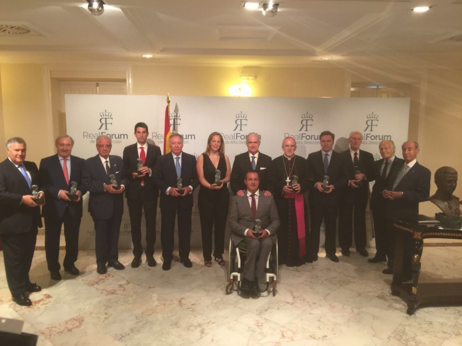 Monseñor Osoro, distinguido por el Real Forum de Alta Dirección: «Solo en la acogida de los demás es posible construir un mundo distinto»