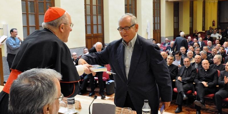 La archidi&oacute;cesis celebra san Juan de &Aacute;vila con un homenaje a los presb&iacute;teros que cumplen sus bodas de oro y plata sacerdotales