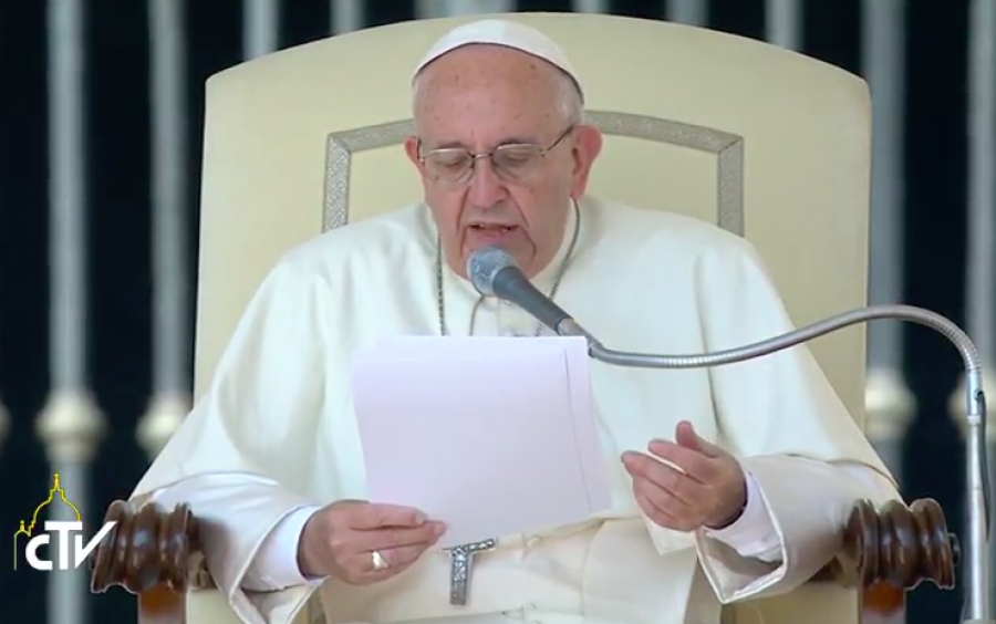 El Santo Padre: 'Jes&uacute;s no es un maestro severo que nos impone pesos que no ha llevado'