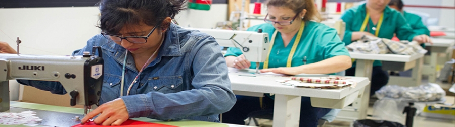 C&aacute;ritas Madrid organiza una visita informativa a un aula de empleo