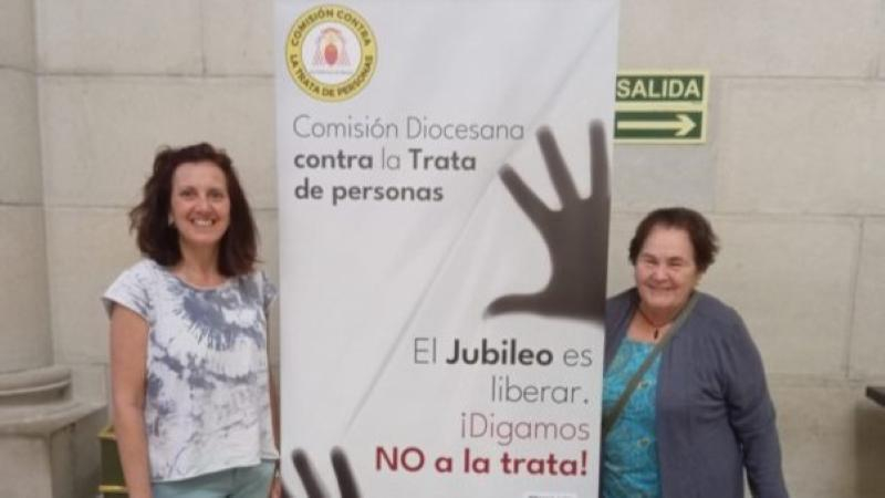 Clase de la Escuela Itinerante de Formación Social: &#039;¿Hay vida después de sufrir la trata de personas?&#039;