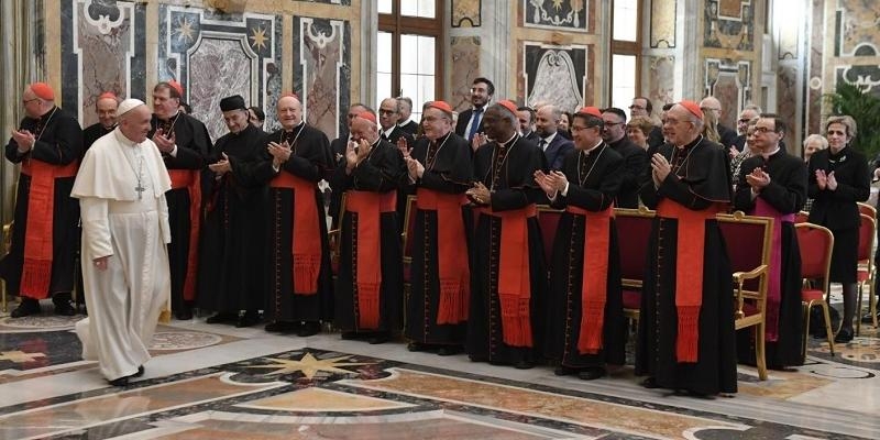 El Papa reclama una gran «alianza educativa» para superar fragmentaciones