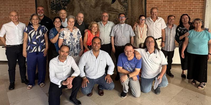 El obispo auxiliar Vicente Martín, a los responsables del área diocesana de Pastoral Social: «La gente necesita que la Iglesia escuche y esté presente»