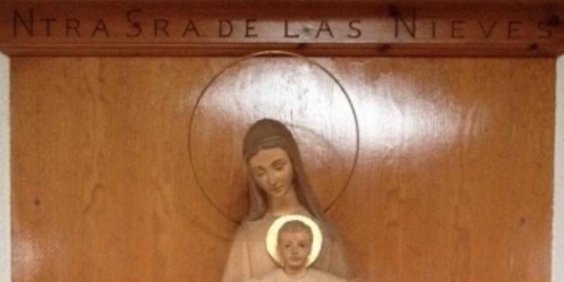 Nuestra Señora de las Nieves honra a su titular con una Misa solemne