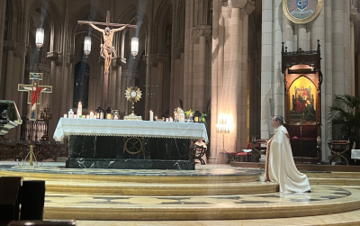 Jes&uacute;s Vidal invita a los j&oacute;venes a ser verdaderas &laquo;Luces en la Ciudad&raquo;: &laquo;Busquemos qu&eacute; tipo de luz podemos ser para otros&raquo;