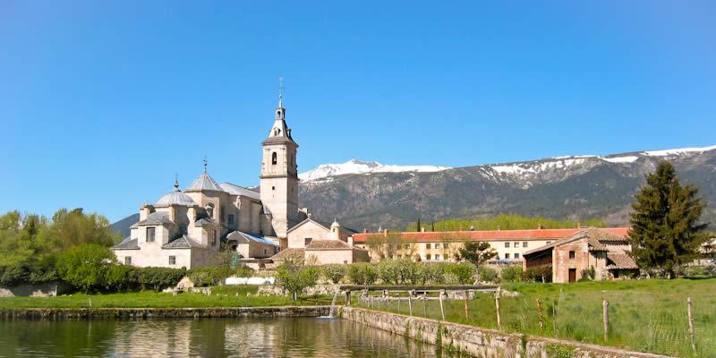 El monasterio de Santa Mar&iacute;a de El Paular acoge un amplio programa de cultos en honor a san Juan Bautista