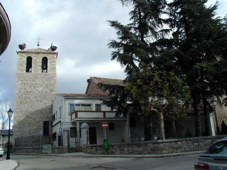 La parroquia Inmaculada Concepción de Soto del Real honra a la Virgen del Rosario
