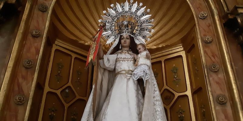 Pablo Nicol&aacute;s Cuadrado, p&aacute;rroco de Nuestra Se&ntilde;ora de las Victorias y San Atanasio: &laquo;La devoci&oacute;n a la Virgen de las Victorias es de las m&aacute;s antiguas de Tetu&aacute;n&raquo;