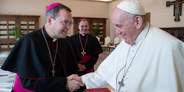 Monseñor Jesús Vidal, obispo auxiliar de Madrid, será el nuevo referente para la relación entre el Vaticano y la Iglesia española sobre los seminarios