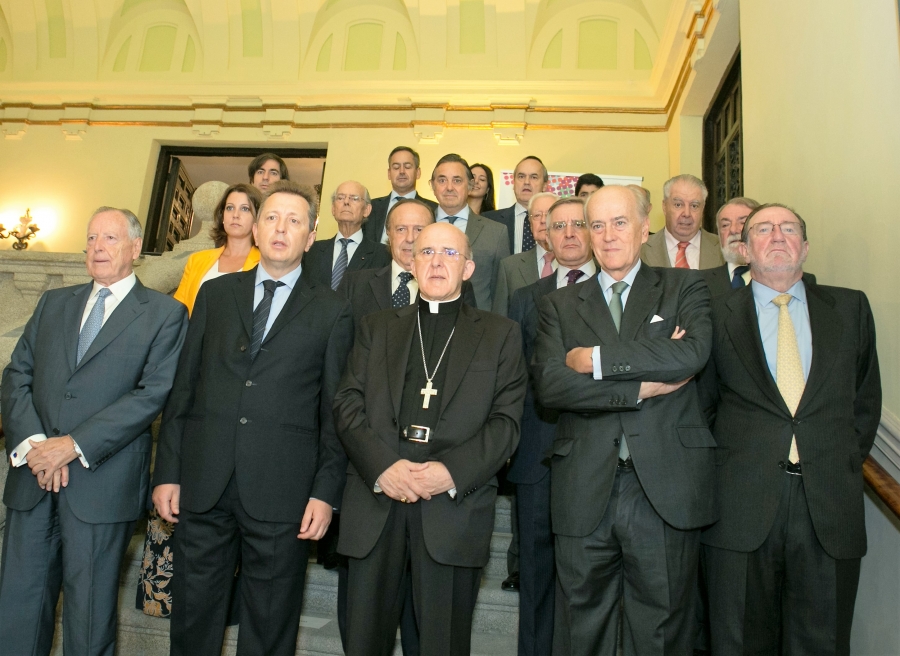 Un Congreso de Capitalismo Humanista y el di&aacute;logo entre fe y arte, nuevas iniciativas de Madrid Vivo