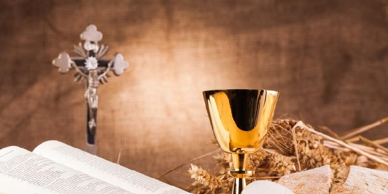 San Ignacio de Loyola de Torrelodones emite la Eucarist&iacute;a de forma virtual