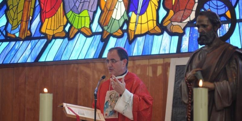 La vida consagrada del arciprestazgo Nuestra Se&ntilde;ora de los &Aacute;ngeles se re&uacute;ne con monse&ntilde;or Santos Montoya