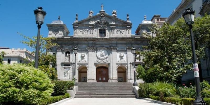 Santa Bárbara acoge la Eucaristía de inicio del año judicial presidida por el cardenal Osoro