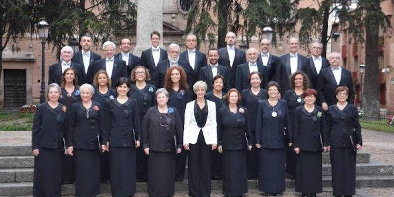 La Schola Cantorum de Alcalá de Henares ofrece un concierto de Navidad en la colegiata de San Isidro